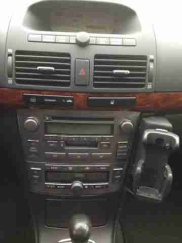 Toyota Avensis 2.0 VVT-i Combi Automatik Executive
