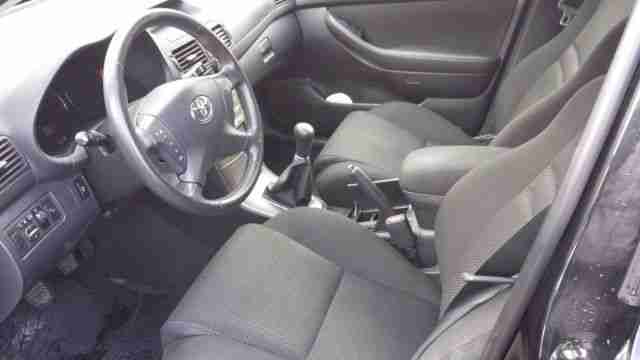 Toyota Avensis 2.0