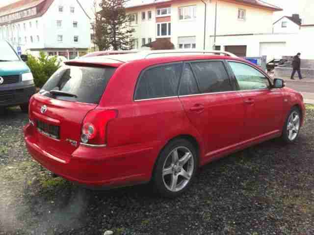 Toyota Avensis 2.2