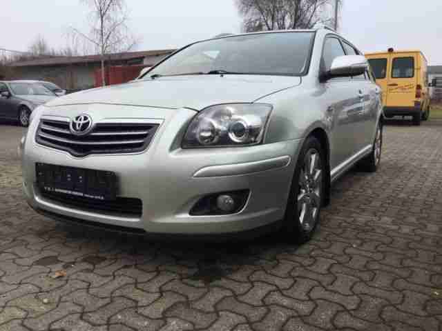 Toyota Avensis 2.2