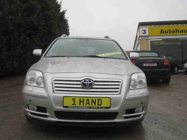 Toyota Avensis 2.2 D CAT Combi Executive,Leder,Navi,AHK