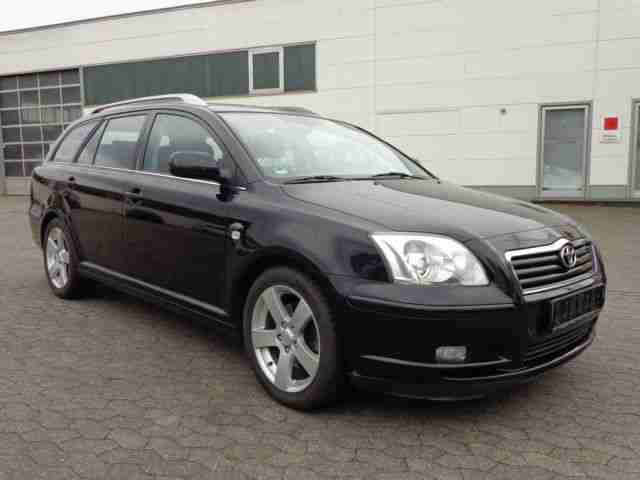 Toyota Avensis 2.2 D-CAT Combi Sol