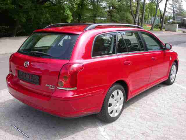 Toyota Avensis 2.2 D-CAT Combi Sol, PDC, 1 Hand !