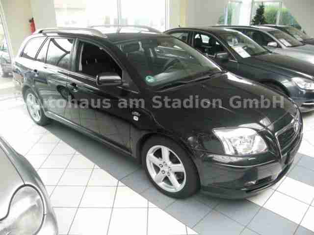 Toyota Avensis 2.2 D-CAT Combi Sol*XENON*KLIMA*SHZ*AHK*