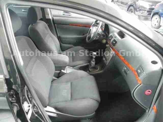 Toyota Avensis 2.2