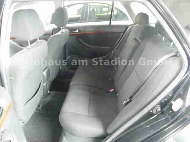 Toyota Avensis 2.2