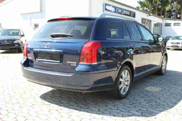 Toyota Avensis 2.2 D-CAT Combi Xenon Grüne Plakette Ahk