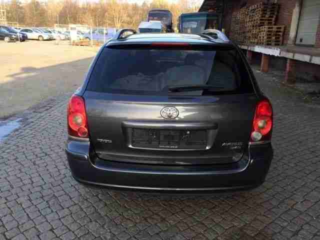 Toyota Avensis 2.2 D-CAT Travel Navi Gross + Top