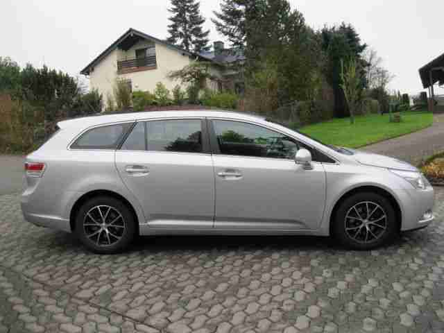 Toyota Avensis Combi 1.6 +Klimaanlage