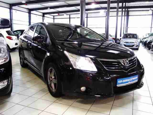 Avensis Combi 1.8 Autom. Executive Xenon Volled