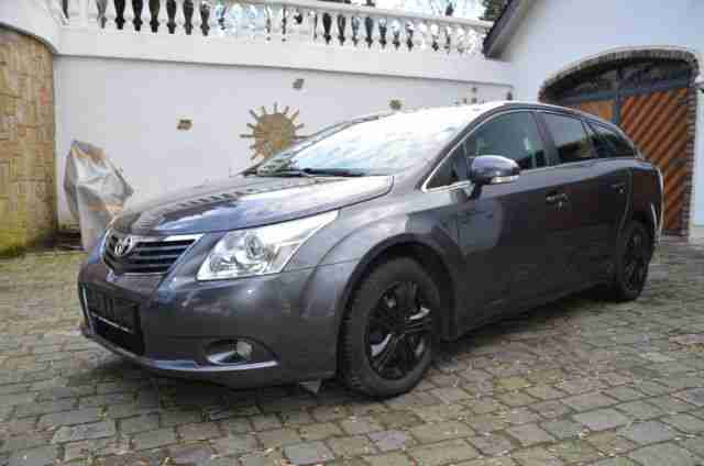 Toyota Avensis Combi 1.8 Sol 1Hd Klimaauto. PDC Scheckh