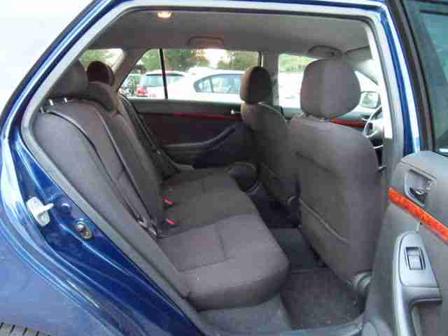 Toyota Avensis Combi Executive 2.2-l-D-CAT