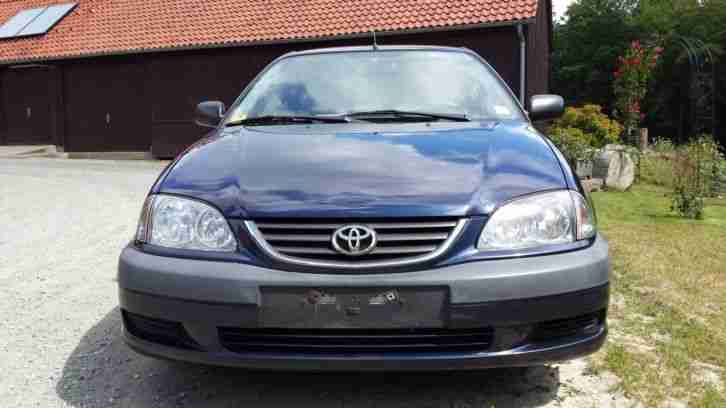 Toyota Avensis Diesel D4D mit Klima und TÜV aus