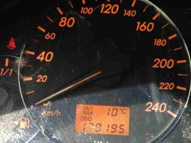 Toyota Avensis Kombi 1.8 Executive/klima/euro4