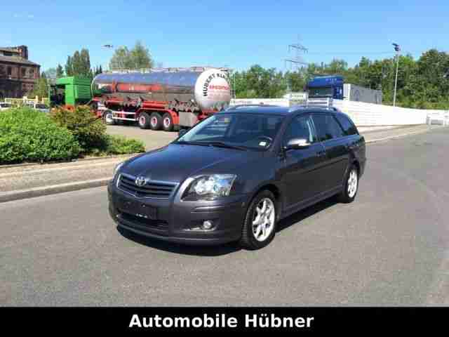 Toyota Avensis Kombi 2.0 D-4D Executive