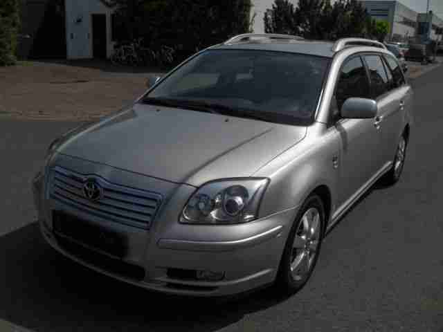 Toyota Avensis Kombi 2.0 D-4D Sol/ 1 Hand/ Scheckheftge