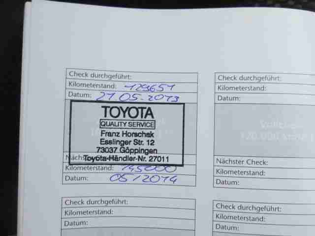 Toyota Avensis Kombi 2.0 D-4D Sol HU neu