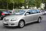 Avensis Kombi 2.0 D 4D Sol NAVI SITZHEIZUNG