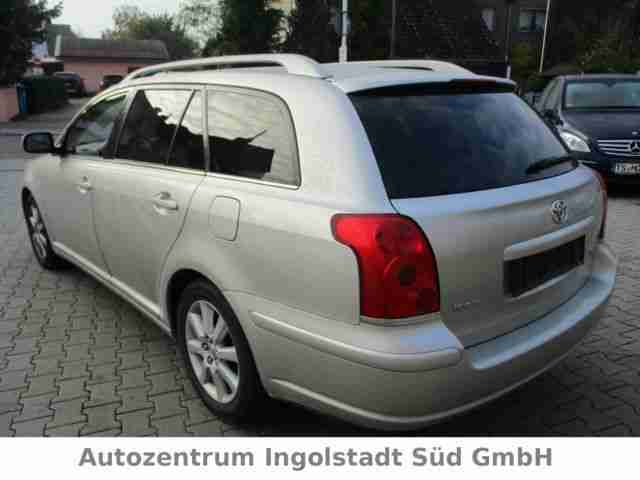Toyota Avensis Kombi 2.0 Travel
