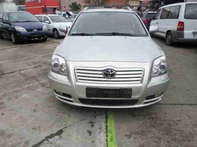 Toyota Avensis Kombi 2.2 D-CAT Executive