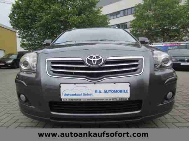 Toyota Avensis Kombi 2.2 D-CAT Sol