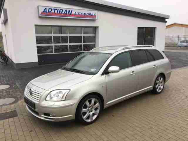Toyota Avensis Kombi 2.4 Executive-- AUTOMATIK--