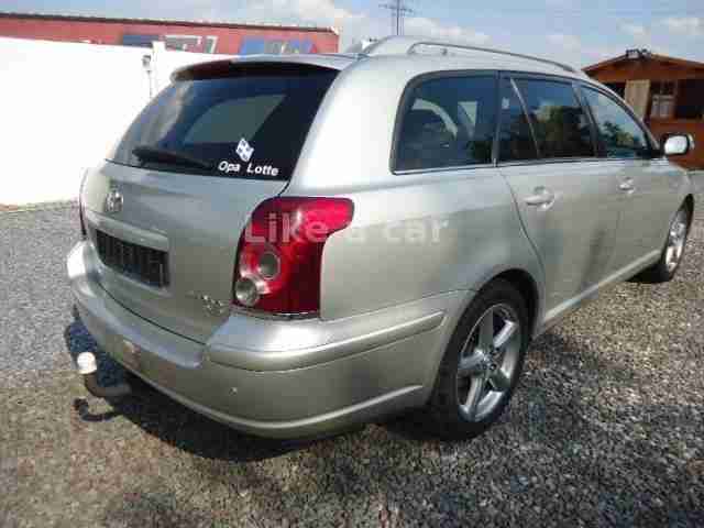 Toyota Avensis T25 2.2 D-CAT SOL