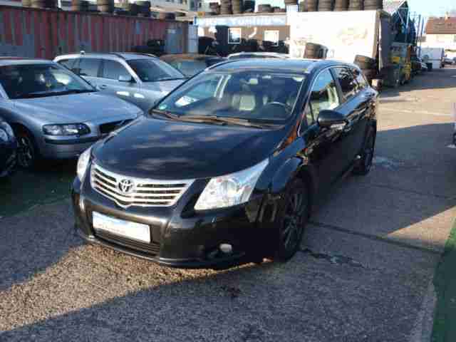 Toyota Avensis TEC-Edition*2.2D*LEDER*AUT.*NAVI*XENON*