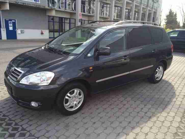 Avensis Verso Automatik VAN 6 Sitzer – Original