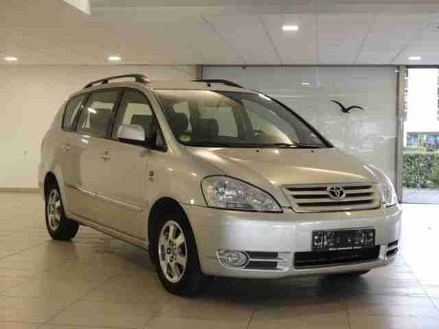 Toyota Avensis Verso D-4D 7 Sitzer -Klima-Guter Zustand