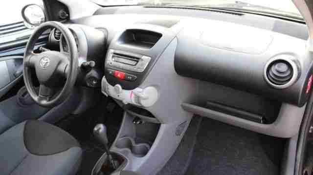 Toyota Aygo 1.Hand-Scheckh.-Klima-4/5 Türer