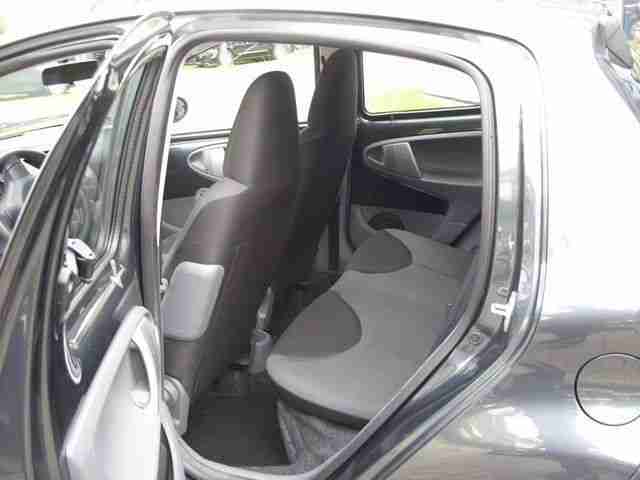 Toyota Aygo 4 Türer , Automatik , Klima