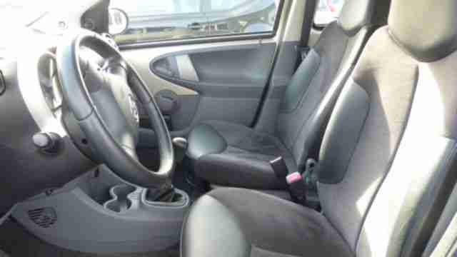 Toyota Aygo AYGO "ckIN2U"/Klima/Alu/