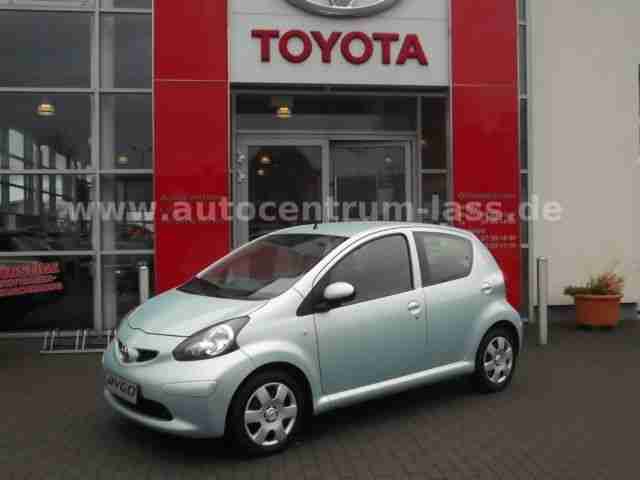Toyota Aygo City 5-Türer mit TomTom Navi