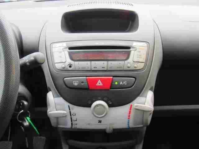 Toyota Aygo Cool 1.0