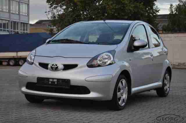Toyota Aygo Cool * KLIMA - 4-türig - 8fach bereift *