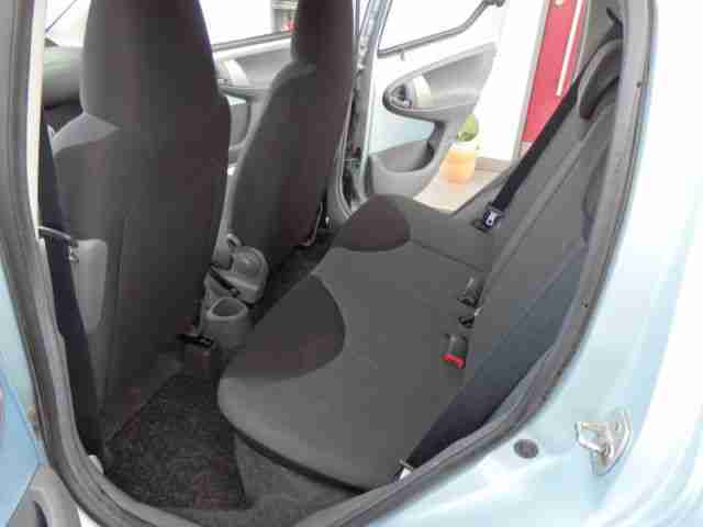 Toyota Aygo Cool -Toyota scheckheftgepflegt - 1. Hand -