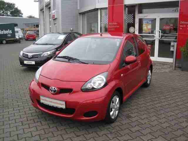 Toyota Aygo CoolRed Klima Alu 5-türig 1. Hand