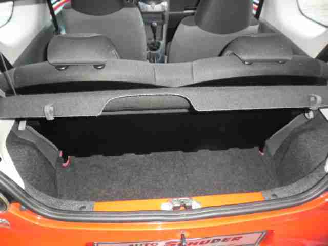 Toyota Aygo ***RADIO/CD/SEITENSCHUTZLEISTEN***