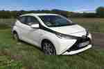 Aygo x play, Nichtraucher, sehr gepflegt,