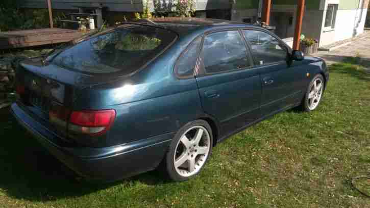 Toyota Carina E
