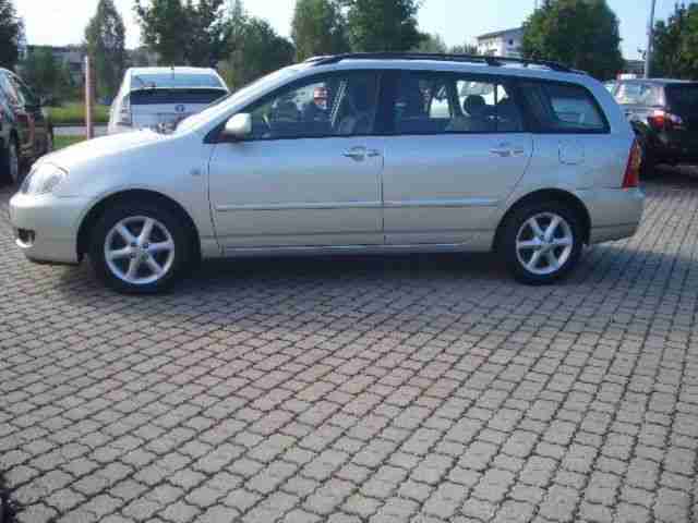 Toyota Corolla 1.4 VVT-i Combi Sol