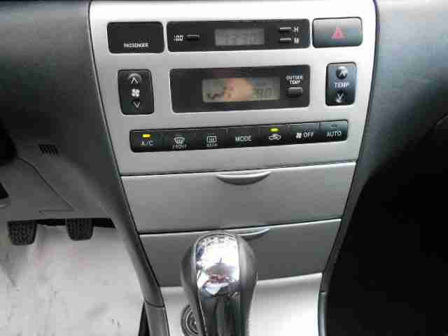 Toyota Corolla 1.4 VVT-i Combi Sol Klimaautomatik, Nebe