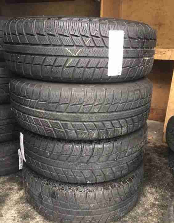 Toyota Corolla 2006 4x Winterreifen 195/60/R15 Profil 6,5mm