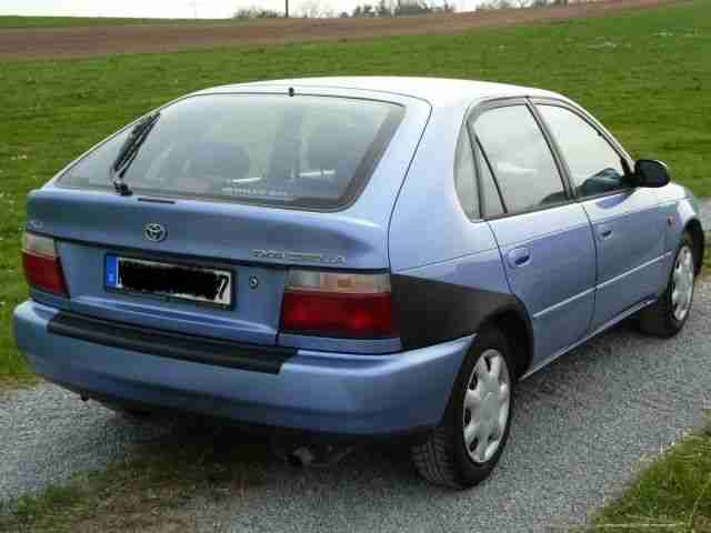 Toyota Corolla Baujahr 1996 / Nichtraucher / Unfallfahrzeug