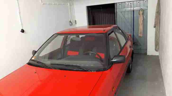 Toyota Corolla Fließheck 1.6 l Bj. 1991 Farbe: rot
