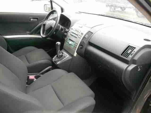 Toyota Corolla Verso 1.6 Sol