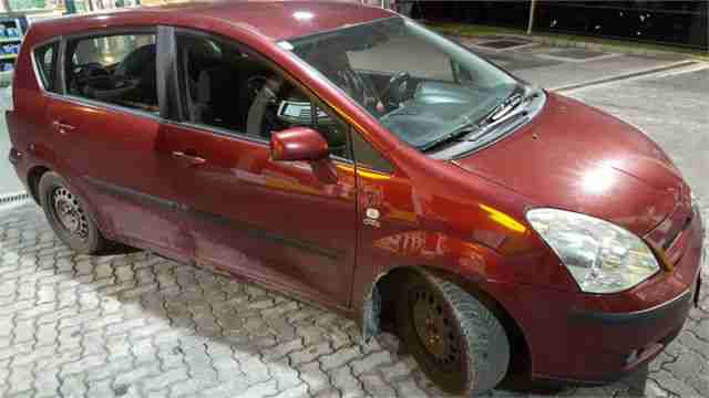 Toyota Corolla Verso 2,0 D-4D Klimaautomatik 5-Sitzer