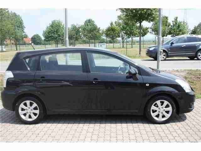 Toyota D-4D,DPF,7-Sitze,AHK,NAV