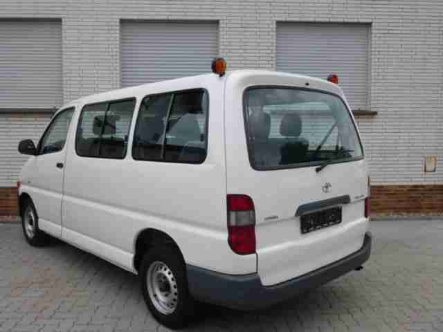 Toyota HiAce D-4D
